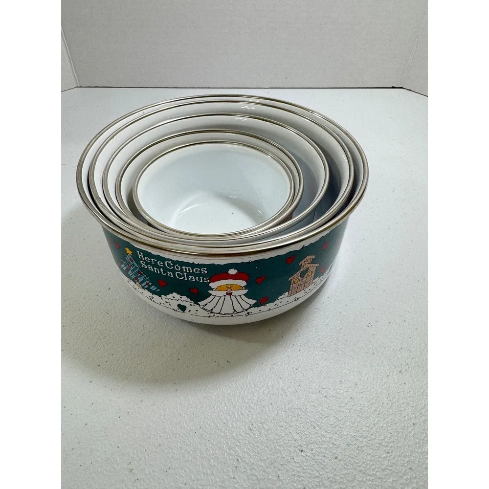 VTG 5*Christmas Enamel Nesting Bowls Set Santa Snowman Reindeer Bear collection